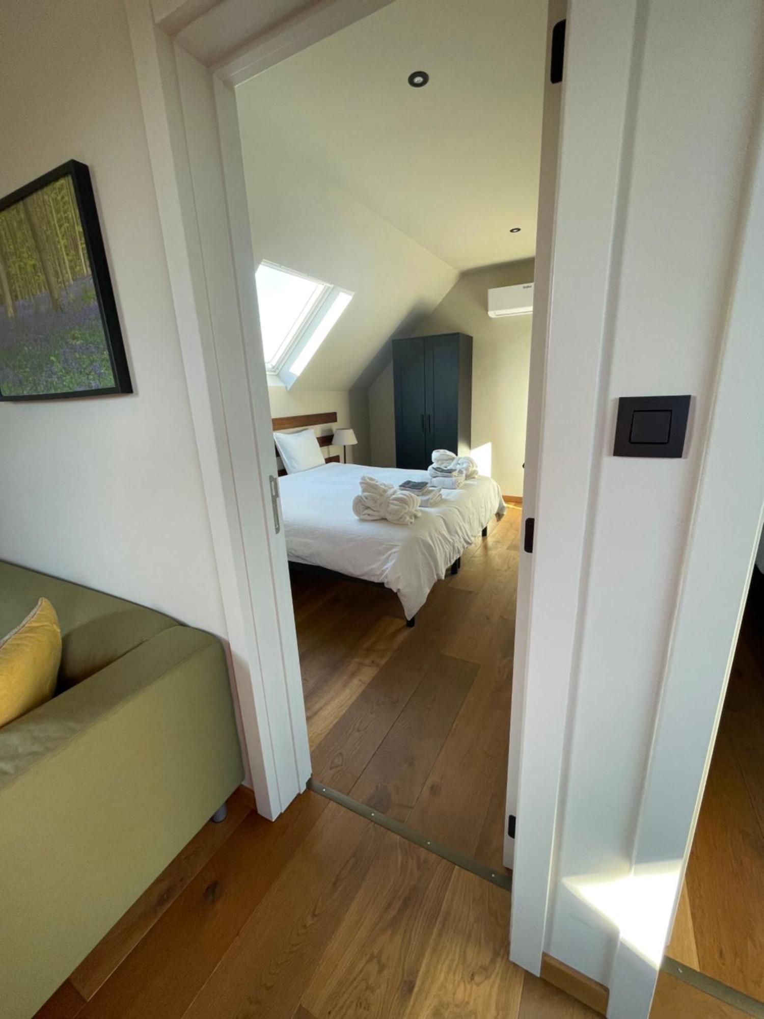 האלה Hallerbos B&B In Bluebell Forest מראה חיצוני תמונה