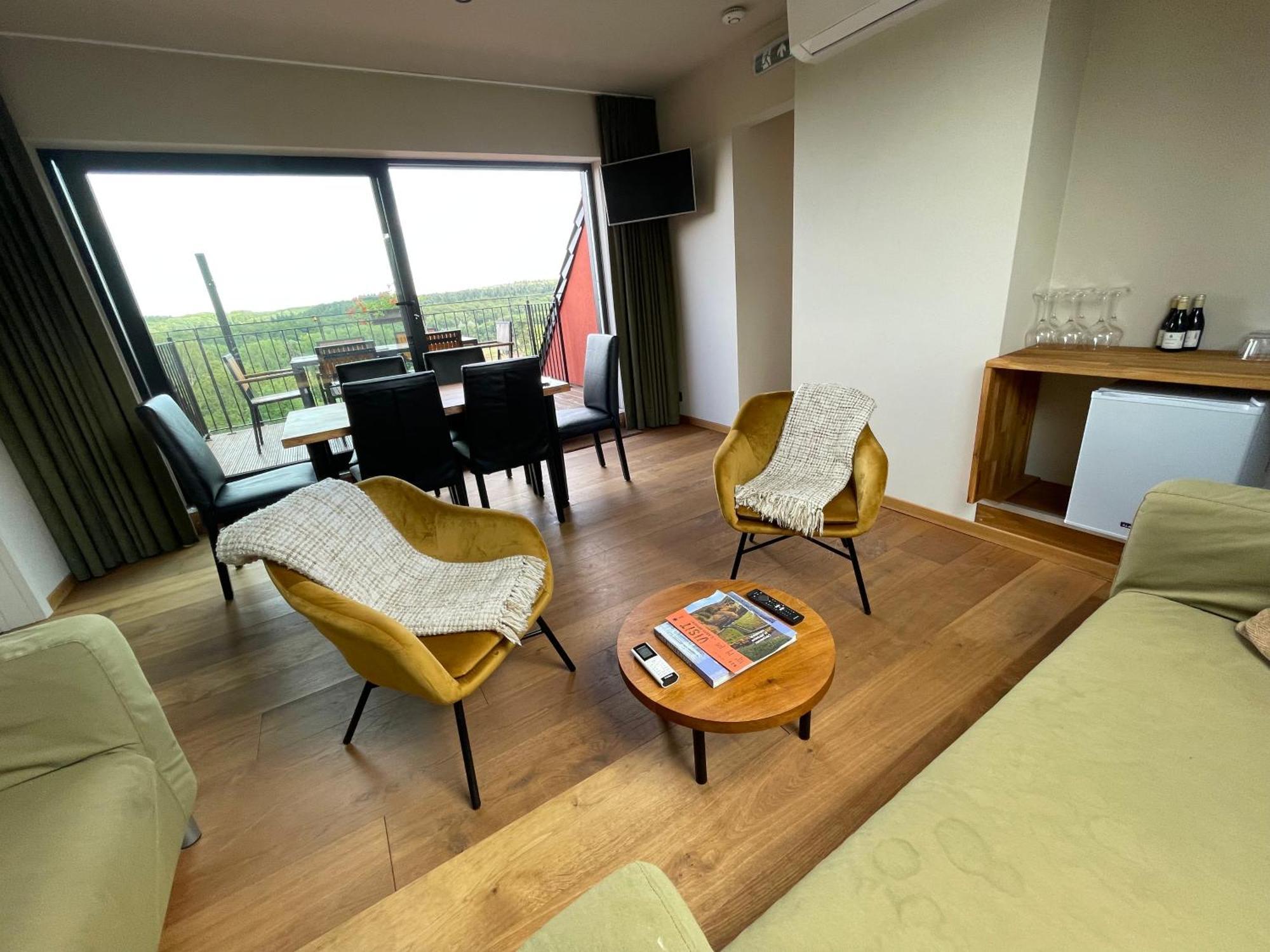 האלה Hallerbos B&B In Bluebell Forest מראה חיצוני תמונה