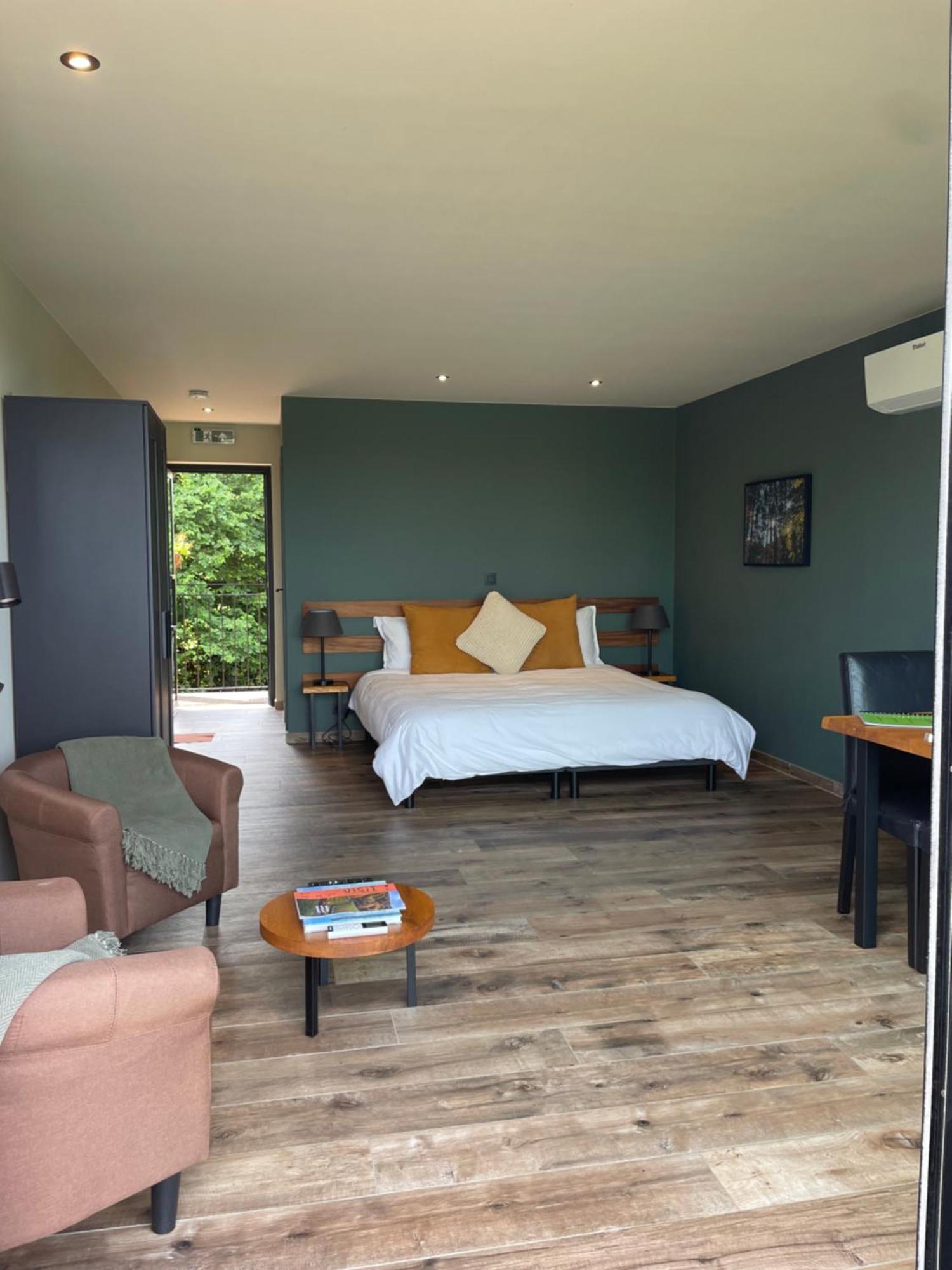 האלה Hallerbos B&B In Bluebell Forest מראה חיצוני תמונה
